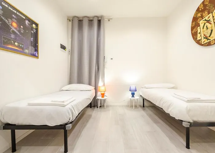 Dimora Santo Stefano: Ampia, Con Giardino Privato